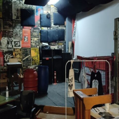 Εκκενώθηκε η κατάληψη στο ΑΠΘ μετά από 34 χρόνια © astynomia.gr  