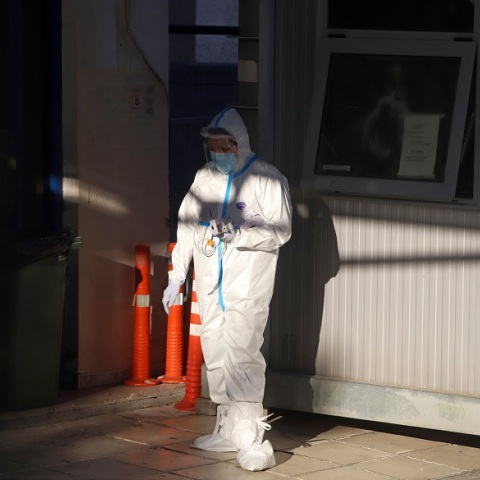 Στη ΜΕΘ του Ιπποκράτειου σε κρίσιμη κατάσταση 13χρονη από το Αλιβέρι