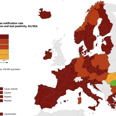 Κορωνοϊός - Χάρτης ECDC: Στο βαθύ «κόκκινο» παραμένει η Ελλάδα