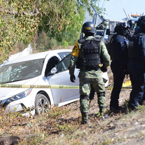 Αυτοκίνητο όπου δολοφονήθηκε αστυνομικός διευθυντής στο Μεξικό από μέλη καρτέλ ναρκωτικών