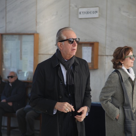 Ο ηθοποιός και ραδιοφωνικός παραγωγός Κωνσταντίνος Τζούμας απέδωσε σε «μαύρο χιούμορ» τη δήλωσή του σχετικά με τις γυναικοκτονίες στην Ελλάδα, η οποία πυροδότησε έντονες αντιδράσεις. 