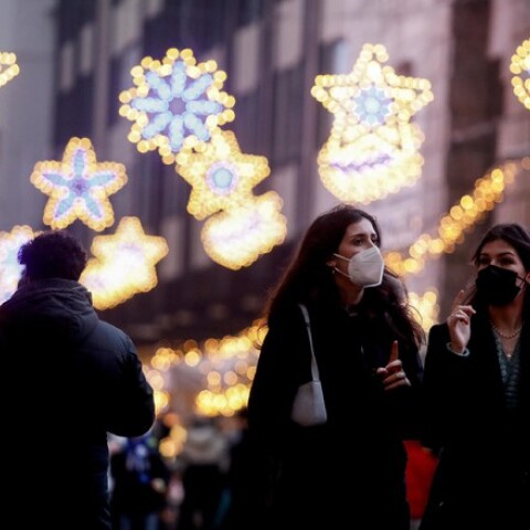 Τέθηκε σήμερα σε ισχύ στην Ιταλία το διευρυμένο σούπερ πράσινο πάσο εμβολιασμένου.