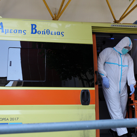Κορωνοϊός: Υπό πίεση το Σύστημα Υγείας