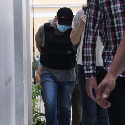 Δίκη ψευτογιατρού