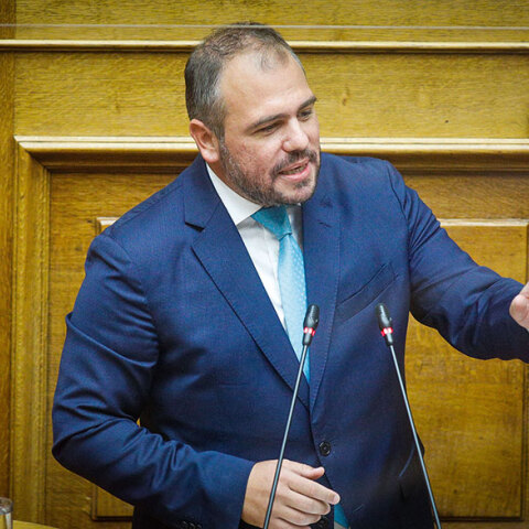 Ο Φίλιππος Φόρτωμας, βουλευτής ΝΔ, διασωληνώθηκε με κορωνοϊό στη ΜΕΘ