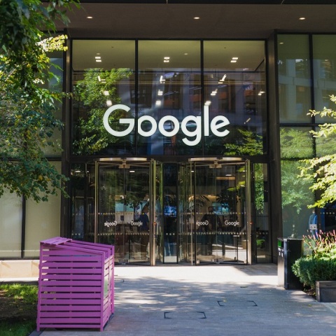 Η Google δίνει 1 δισεκατομμύριο δολάρια για γραφεία στο Λονδίνο 