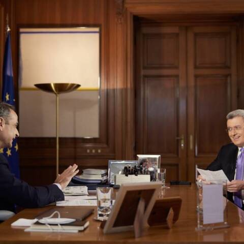 Συνέντευξη του πρωθυπουργού Κυριάκου Μητσοτάκη στον δημοσιογράφο Νίκο Χατζηνικολάου, στην εκπομπή "Ενώπιος Ενωπίω"