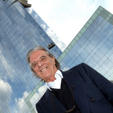 Κορωνοϊός: Πέθανε ο Ισπανός αρχιτέκτονας, Ρικάρντο Μποφίλ