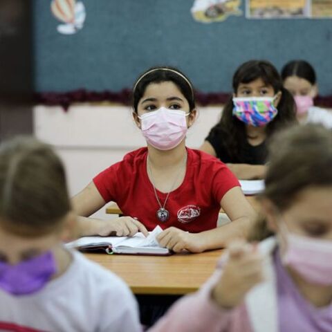 Κορωνοϊός - Pfizer: Αποτελεσματικό κατά 90,7% το εμβόλιο σε παιδιά 5-11 ετών