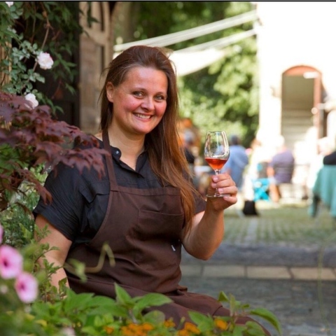 H Maria Warming Brink Tsalapati