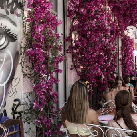 Εστίαση © EUROKINNISSI/ΒΑΣΙΛΗΣ ΡΕΜΠΑΠΗΣ   