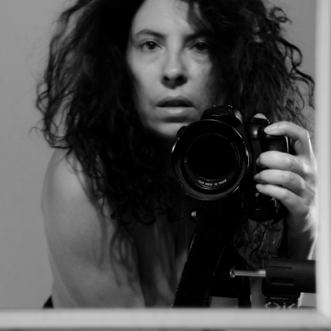 Η Λένα Σιώπη.