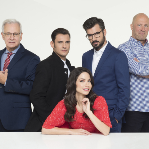 Οι πρωταγωνιστές της σειράς της ΕΡΤ1 "Κι όμως είμαι ακόμα εδώ" 