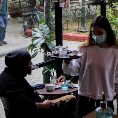 Κορωνοϊός: Έρχεται παράταση των μέτρων μέχρι τέλος Ιανουαρίου 