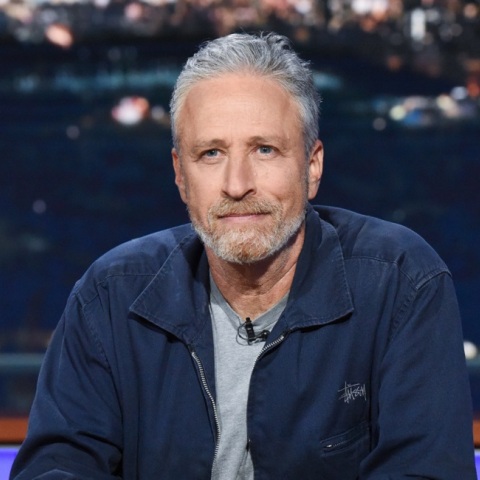 Ο Τζον Στιούαρτ. 