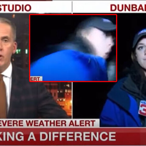 Αυτοκίνητο χτύπησε ρεπόρτερ στις ΗΠΑ σε ζωντανή μετάδοση με το στούντιο