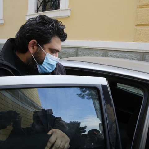 O 37χρονος ιερέας από τα Κάτω Πατήσια