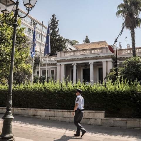 ΚΥΣΕΑ: Αποστρατεύθηκαν ο αρχηγός της Πυροσβεστικής και της Αεροπορίας