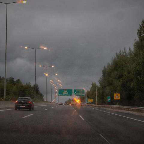 Νέα κακοκαιρία: Συστάσεις προς τους οδηγούς