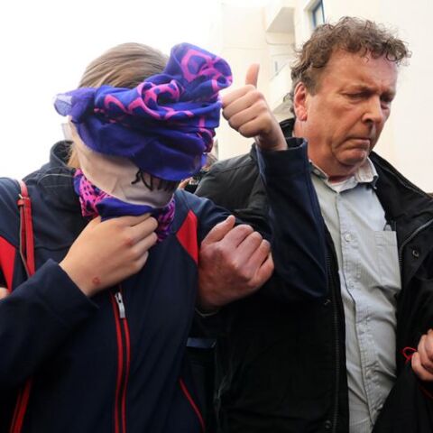 Αθωώθηκε η Βρετανίδα που κατηγορήθηκε ότι επινόησε την καταγγελία για ομαδικό βιασμό στην Κύπρο