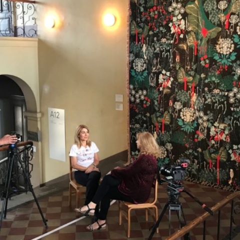 Saves the dates: Κατερίνα Γρέγου και Κατερίνα Ζαχαροπούλου στην 1η Μπιενάλε της Ρίγας