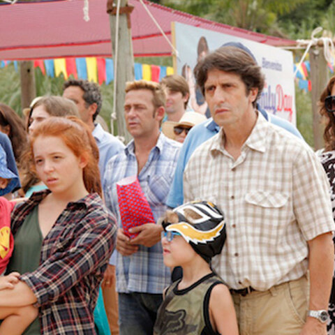 10 Μέρες Χωρίς τη Μαμά (10 Days Without Mom)