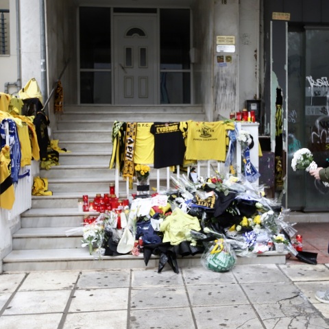 Το σημείο που δολοφονήθηκε ο 19χρονος Άλκης στη Θεσσαλονίκη από χούλιγαν