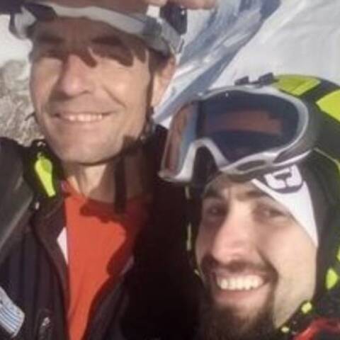 Ο Θεοφάνης - Ερμής Θεοχαρόπουλος με τον πατέρα του, Γιάννη