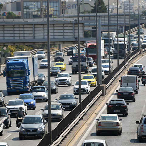 Κίνηση στους δρόμους της Αθήνας