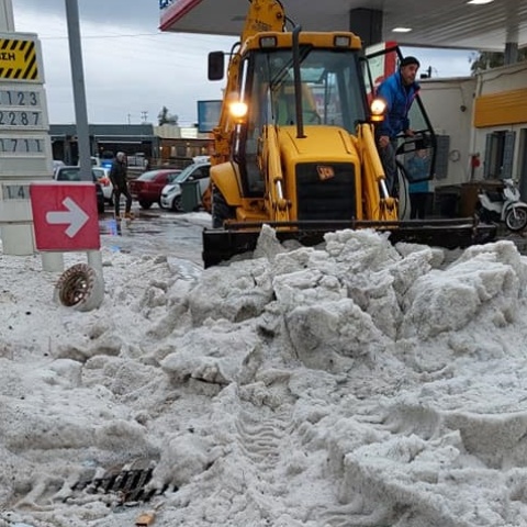 Χαλάζι στη Σαντορίνη