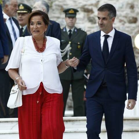 Κώστας Μπακογιάννης για Ντόρα: Η μάνα μου είναι ο πιο δυνατός άνθρωπος που ξέρω, αληθινός βράχος