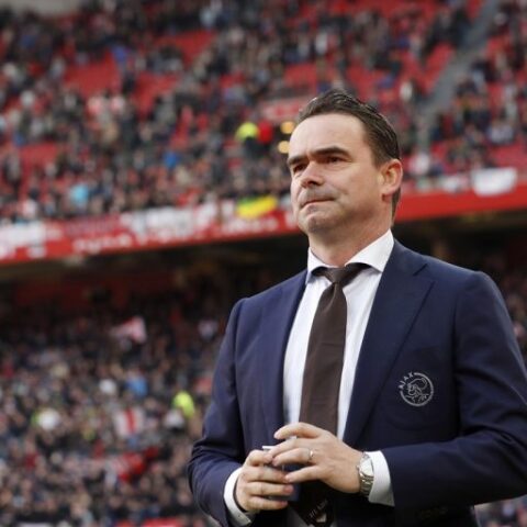 Παραίτηση του διευθυντή του Άγιαξ Μαρκ Όφερμαρς λόγω «ανάρμοστων μηνυμάτων» σε συνεργάτιδες