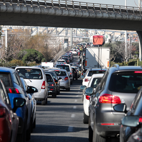 Κίνηση στους δρόμους της Αθήνας