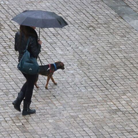 Βελτιωμένος ο καιρός αύριο στις περισσότερες περιοχές, με πρόσκαιρες βροχές στα νησιά	