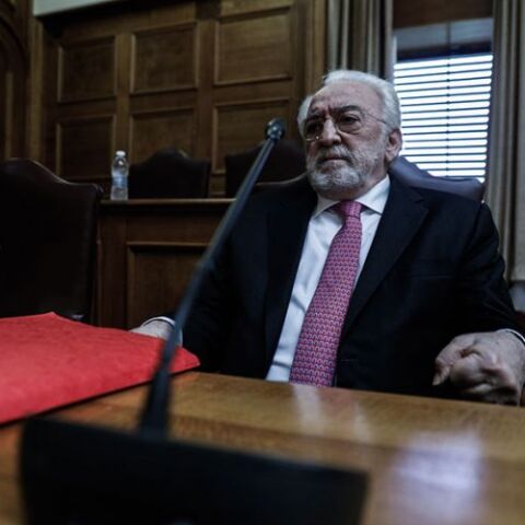 Τηλεοπτικές άδειες: Στημένος ο διαγωνισμός, επιμένει ο Χ. Καλογρίτσας