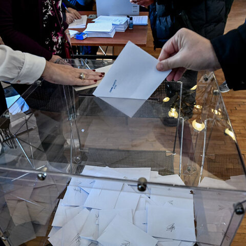 Εκλογές, κάλπη