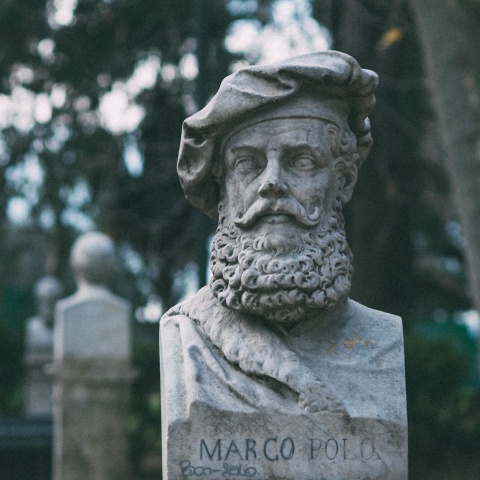 Άγαλμα του Μάρκο Πόλο