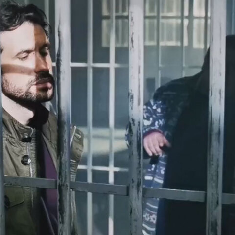 Σασμός: Ο συγκρατούμενος του Αστέρη στη φυλακή έχει γίνει viral στο Twitter