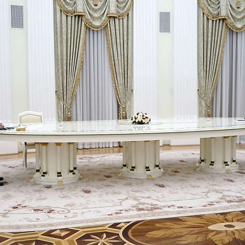 Συνάντηση Πούτιν – Μακρόν