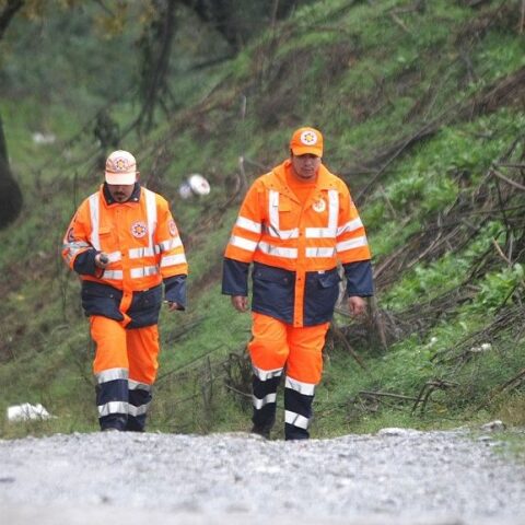 Σώοι εντοπίστηκαν οι δύο πεζοπόροι στην Πάρνηθα που είχαν χαθεί – Είχαν καλέσει στο 112 για βοήθεια