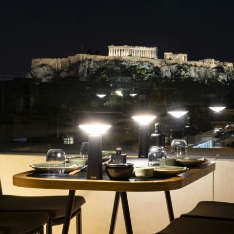 Nyx:  Σούσι και άλλα ωραία ασιατικά με θέα Ακρόπολη και Λυκαβηττό