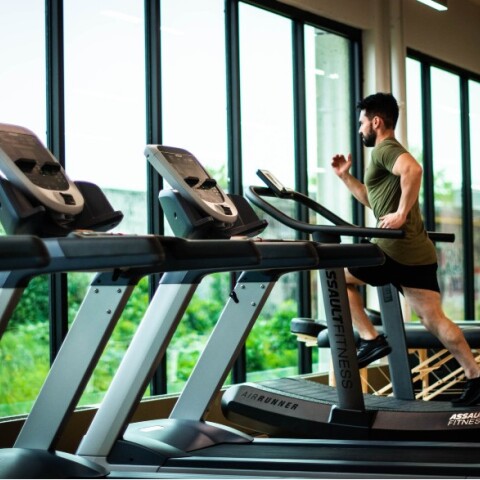 Τρέξιμο στο διάδρομο