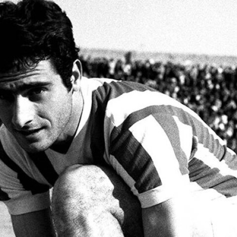 Θρήνος στον Ολυμπιακό και το ελληνικό ποδόσφαιρο, «έφυγε» ο μεγάλος Βασίλης Μποτίνος