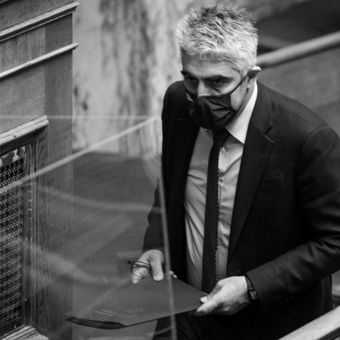 Ο Γιώργος Τσίπρας στο βήμα της Βουλής