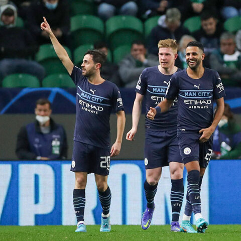 Οι ποδοσφαιριστές της Μάντσεστερ Σίτι ανησύχησαν με την αναγκαστική προσγείωση στο Λίβερπουλ