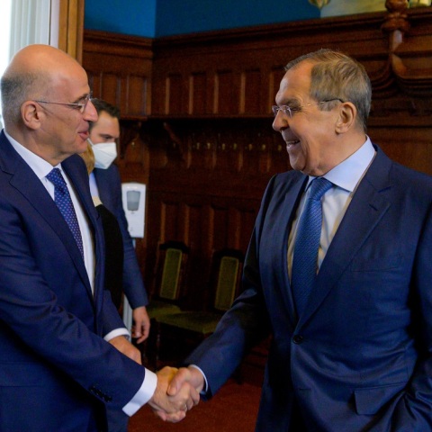 ΣΥΝΑΝΤΗΣΗ ΤΟΥ ΥΠΕΞ Ν. ΔΕΝΔΙΑ ΜΕ ΤΟΝ ΥΠΕΞ ΤΗΣ ΡΩΣΙΑΣ S. LAVROV (ΥΠ. ΕΞΩΤΕΡΙΚΩΝ/EUROKINISSI)