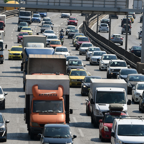 Κίνηση στους δρόμους της Αθήνας