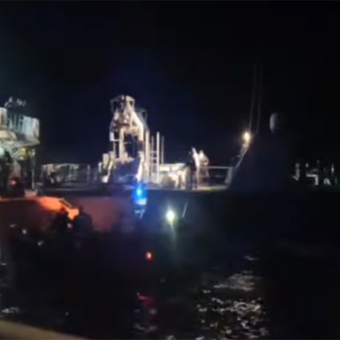 Το φλεγόμενο πλοίο Euroferry Olympia