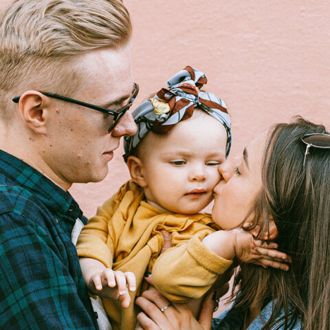 Ζευγάρι με μωρό