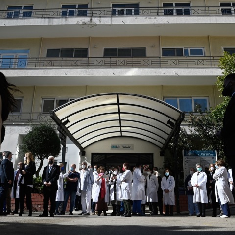 Άγιος Σάββας: Η οικογένεια Γιάννας και Θεόδωρου Αγγελόπουλου δώρισε στο αντικαρκινικό - ογκολογικό νοσοκομείο τέσσερα μηχανήματα υψηλής τεχνολογίας. 